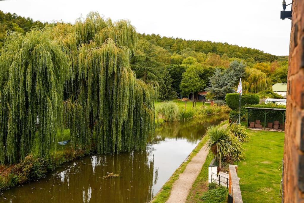 Hidden Gem Canal Facing Retreat With Lovely Walks Hopwas Eksteriør bilde