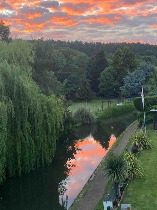 Hidden Gem Canal Facing Retreat With Lovely Walks Hopwas Eksteriør bilde